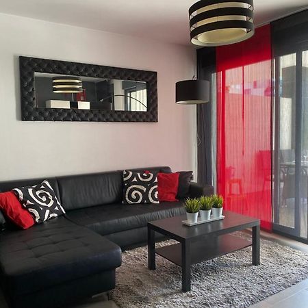 Oasis Beach Apartments อาลิกันเต ภายนอก รูปภาพ