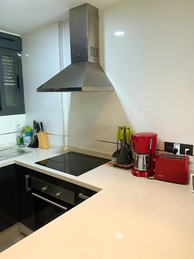 Oasis Beach Apartments อาลิกันเต ภายนอก รูปภาพ